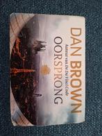 Dan Brown - Oorsprong - Dwarsligger, Ophalen of Verzenden, Zo goed als nieuw, Nederland, Dan Brown