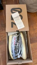 Yeezy boost 350 v2 Zebra maat 42 2/3, Kleding | Heren, Schoenen, Ophalen, Zo goed als nieuw, Wit, Yeezy Boost 350 V2