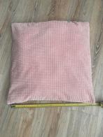 Roze sierkussen groot 50x50 centimeter, Ophalen, Zo goed als nieuw, Roze, Vierkant