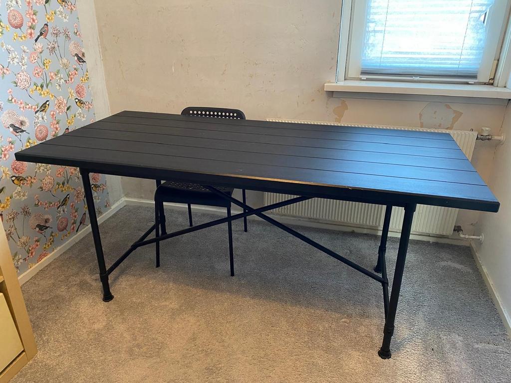 Zwarte Ikea tafel, Huis en Inrichting, Tafels | Eettafels, Gebruikt, 50 tot 100 cm, 150 tot 200 cm, Vier personen