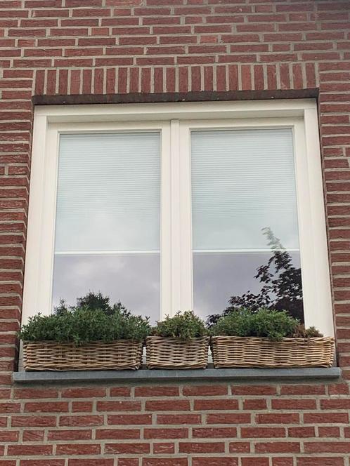 Houten kozijn (draaikiep), Doe-het-zelf en Verbouw, Kozijnen en Schuifpuien, Zo goed als nieuw, Raamkozijn, Hout, 75 tot 150 cm
