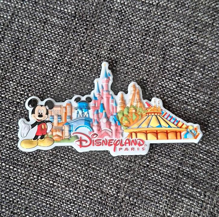 Disneyland Parijs skyline magneet, Verzamelen, Disney, Zo goed als nieuw, Ophalen of Verzenden