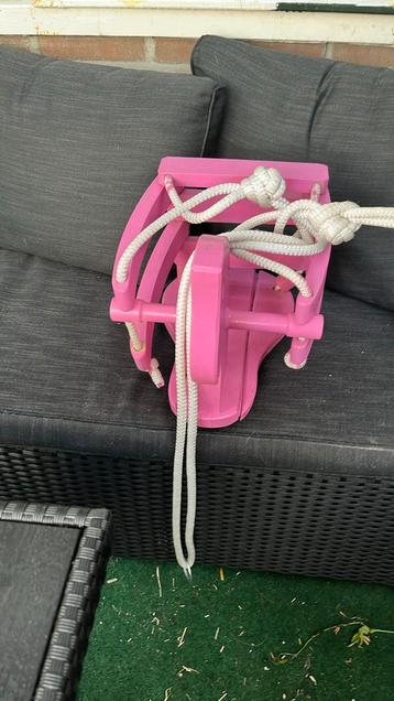 Baby / kinder schommel beschikbaar voor biedingen