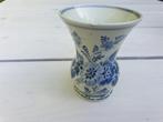 Antieke, zandloper vorm vaas  Delfts Blauw “RAM” 113, Ophalen of Verzenden