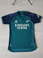 Arsenal player versie voetbalshirt in size small, Verzenden, Zo goed als nieuw, Shirt