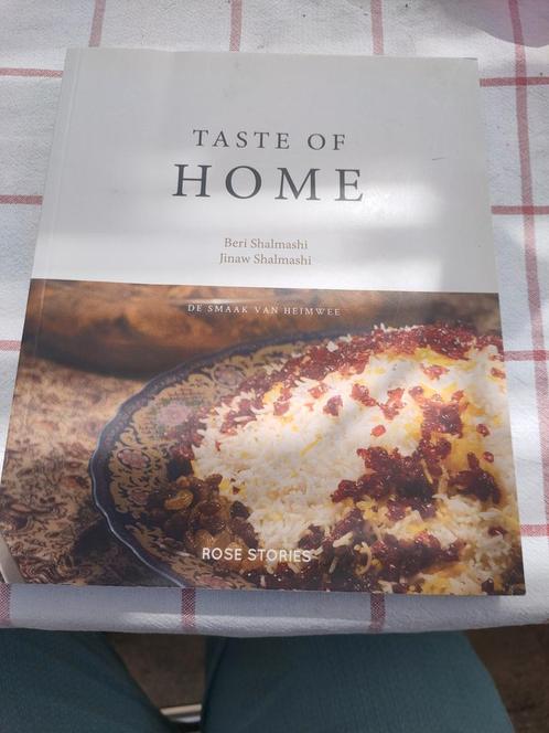 Jinaw Shalmashi - Taste of Home, Boeken, Kookboeken, Zo goed als nieuw, Azië en Oosters, Ophalen of Verzenden
