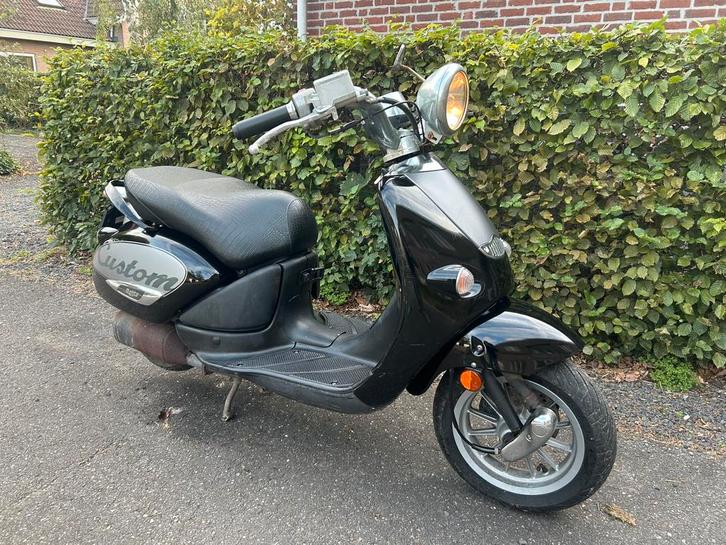 Apprilia Mojito, Fietsen en Brommers, Scooters | Aprilia, Gebruikt, Mojito of Habana, Benzine, Ophalen