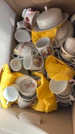 Servies vintage diverse met  gouden randjes, Antiek en Kunst, Ophalen