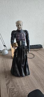 NECA Pinhead 18 inch figuur met geluid, Verzamelen, Ophalen, Zo goed als nieuw