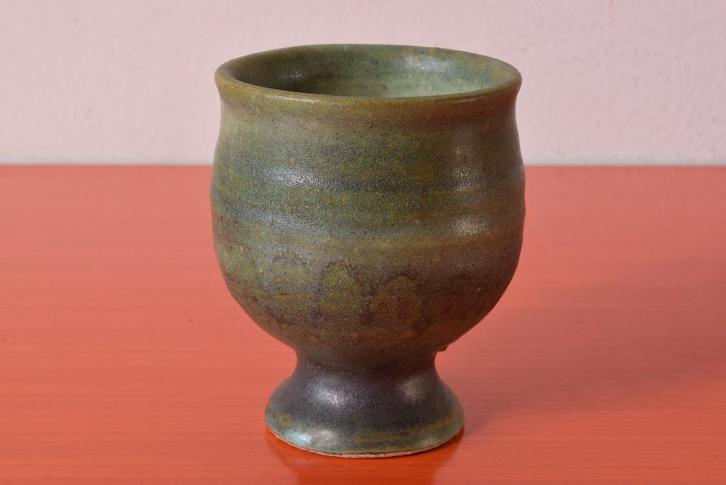 Retro vintage Loré Beesel bloempotje met voet, Antiek en Kunst, Antiek | Keramiek en Aardewerk, Ophalen of Verzenden