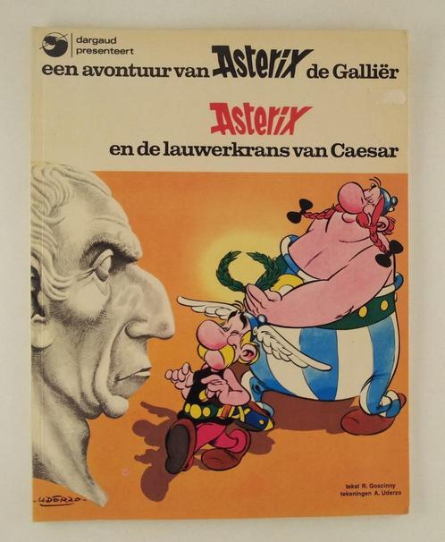 Asterix en de lauwerkrans van Caesar / Een avontuur van Aste, Boeken, Stripboeken, Gelezen, Eén stripboek, Verzenden