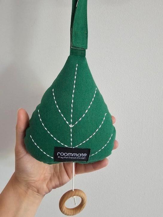 Roommate muziekmobiel leaf, Kinderen en Baby's, Kinderkamer | Inrichting en Decoratie, Zo goed als nieuw, Overige typen, Ophalen of Verzenden