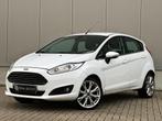 Ford FIESTA 1.0 Titanium / Led / Nwe Distr.riem / Nw Apk / N, Auto's, Ford, Euro 5, Gebruikt, 525 kg, Bedrijf