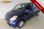 Daihatsu Sirion 1.3-16V Automaat, Auto's, Metallic lak, Gebruikt, 4 cilinders, Blauw
