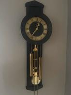 Moderne zwarte klok met bim bam, Ophalen of Verzenden, Zo goed als nieuw, Analoog, Staande klok