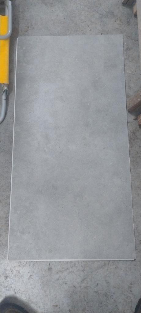 Grijze pvc Tegels ruim 20 m2, Huis en Inrichting, Stoffering | Vloerbedekking, Gebruikt, Overige typen, Grijs, 10 tot 25 m², Ophalen