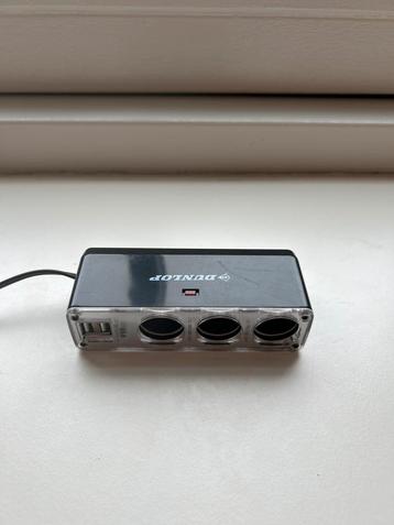 Dunlop 12V Auto Adapter met USB beschikbaar voor biedingen