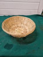 mandje riet lichtkleurig rond, Huis en Inrichting, Woonaccessoires | Schalen en Manden, Ophalen of Verzenden, 'T Olde Gre-j, Info@toldegrej.nl