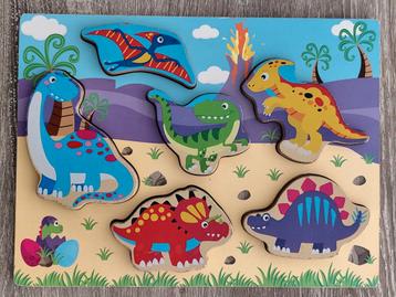 Houten puzzel dinos beschikbaar voor biedingen