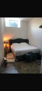 Boxspring bed 180x200, Ophalen of Verzenden, Zo goed als nieuw, Tweepersoons