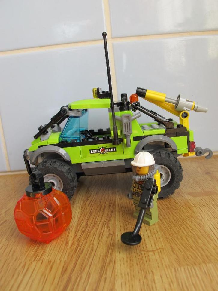 Lego City 60121 Vulkaan onderzoekstruck, Kinderen en Baby's, Speelgoed | Duplo en Lego, Gebruikt, Lego, Complete set, Ophalen of Verzenden