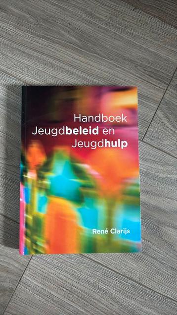 René Clarijs - Handboek jeugdbeleid en jeugdhulp beschikbaar voor biedingen