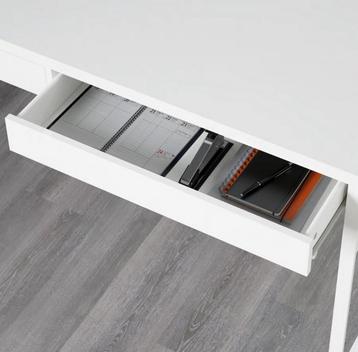 Bureau Micke wit nog netjes