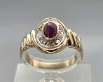 Gouden Vintage ring edelsteen robijn en diamant. 2026/64., Ophalen of Verzenden, Zo goed als nieuw, ., Met edelsteen