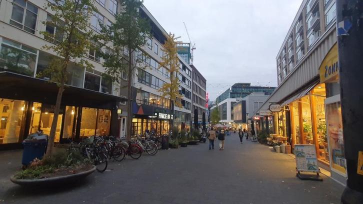 Ter overname in Centrum Rotterdam meubelzaak, Zakelijke goederen, Exploitaties en Overnames