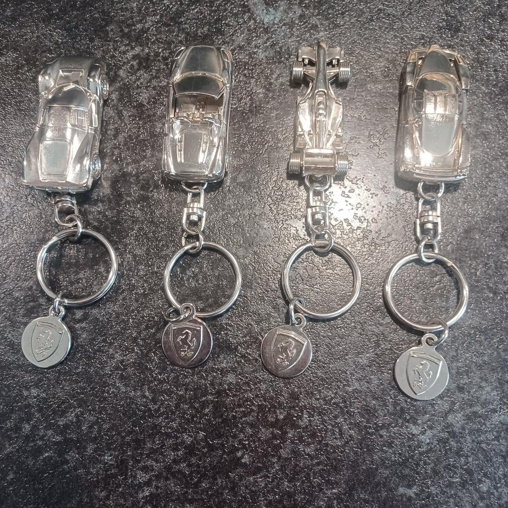 4 sleutel hangers Ferrari, Verzamelen, Sleutelhangers, Ophalen of Verzenden