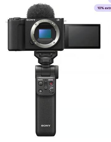 Sony ZV-E10 II + GP-VPT2BT + Sony E 18-105mm f/4.0  beschikbaar voor biedingen