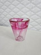 Kosta Boda Red Swirl UVH tumbler glas Zweeds design, Antiek en Kunst, Ophalen of Verzenden