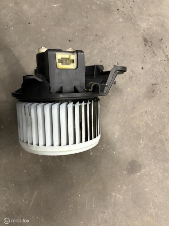 Kachelmotor Opel Corsa E 1.3 CDTI ('15-'19) 1335075, Gebruikt, Opel Automobile GMBH, Opel.klantenservice.nl@opel.com, Opel