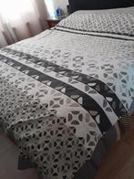 Mooi DEKBEDOVERTREK ( Lits-jumeaux 240 x 200/220 ), Gebruikt, Beige, Dekbedovertrek, Tweepersoons