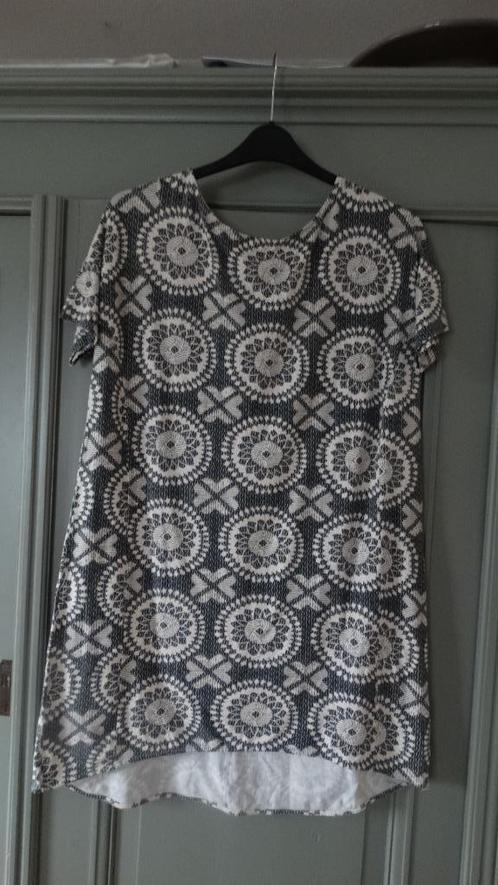 DIDI tuniekgrijs/creme/zand, maat L + Broadway vest, maat L, Kleding | Dames, Blouses en Tunieken, Zo goed als nieuw, Maat 42/44 (L)