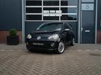 Volkswagen Up! 1.0 Black up!, Auto's, Euro 5, Stof, Gebruikt, 4 stoelen