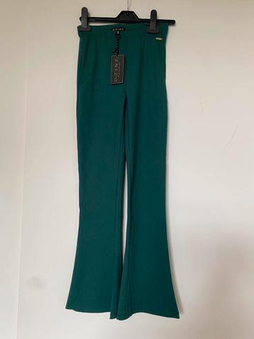 D zine groene flaired broek maat 140 nieuw beschikbaar voor biedingen