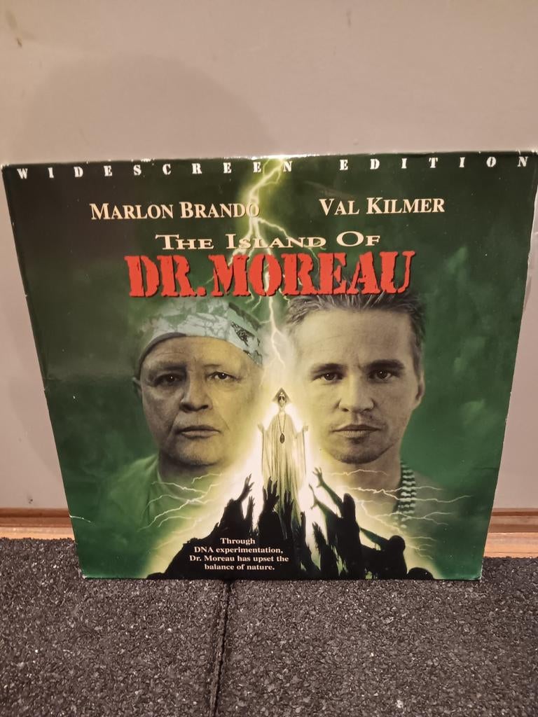 Laserdisc the island of dr.moreau, Ophalen of Verzenden, Zo goed als nieuw, 12 inch