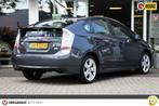 Toyota Prius 1.8 Aspiration -HUD display- -JBL audio-, Gebruikt, 4 cilinders, Origineel Nederlands, Dealer onderhouden