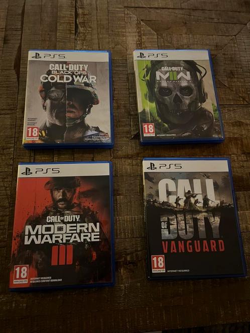 Call of Duty series: 1,2,3 & Vanguard., Spelcomputers en Games, Games | Sony PlayStation 5, Zo goed als nieuw, Ophalen of Verzenden