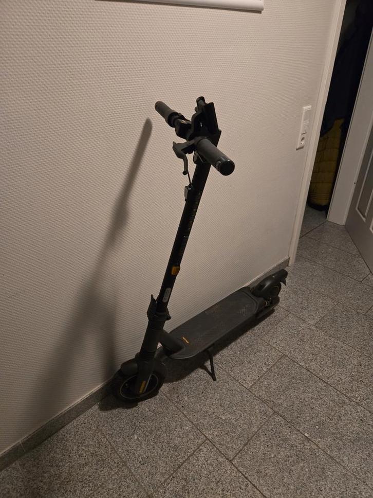 Ninebot G2 Max, Fietsen en Brommers, Steps, Elektrische step (E-scooter), Ophalen of Verzenden