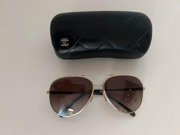 Chanel zonnebril beschikbaar voor biedingen