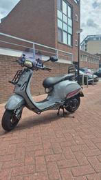 Vespa Sprint 2018 vol -nardo grey- Recent Onderhoud, Ophalen, Gebruikt, Overige modellen, Maximaal 45 km/u