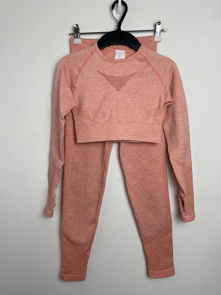 AYBL perzik oranje Marl Motion set broek en top maat XS, Kleding | Dames, Sportkleding, Zo goed als nieuw, Fitness of Aerobics