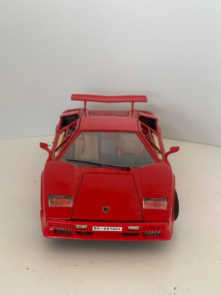 Bugaro 1:18 Lamborghini Countach - Klassieker!, Hobby en Vrije tijd, Modelauto's | 1:18, Gebruikt, Auto, Bburago, Ophalen of Verzenden
