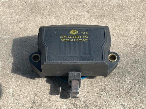 Spanningsregelaar VW Audi Porsche Seat VW, Auto-onderdelen, Motor en Toebehoren, Audi, Nieuw, Ophalen of Verzenden