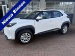 Toyota Yaris Cross 1.5 Hybrid 115 Active 2stuks |Bi-Tone|Car, Stof, 1165 kg, 116 pk, Wit