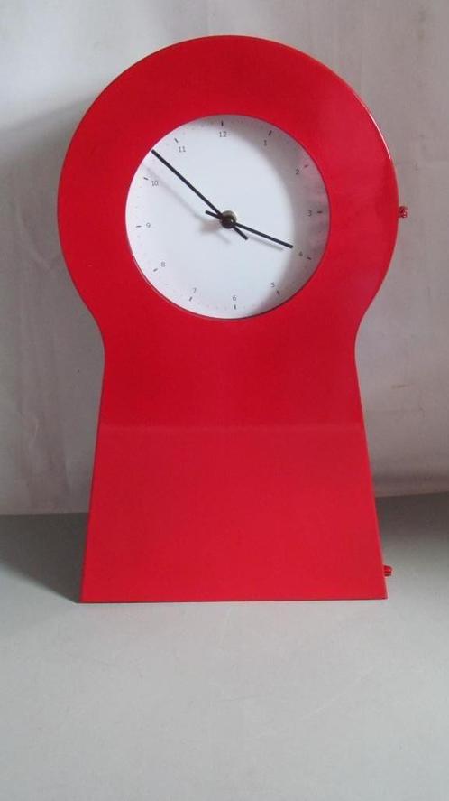 Vintage Ikea PS tafelklok wandklok (medicijn)kastje 1999, Huis en Inrichting, Woonaccessoires | Klokken, Zo goed als nieuw, Analoog