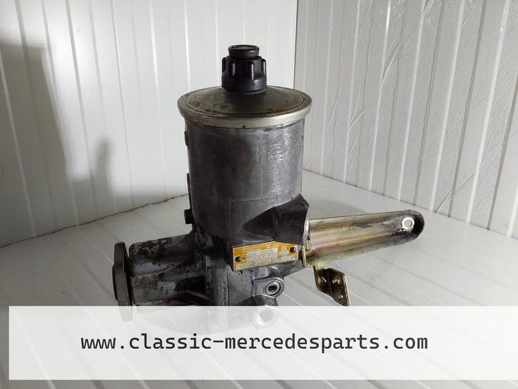 Stuurbekrachtigingspomp Mercedes w124 w201, Auto-onderdelen, Besturing, Mercedes-Benz, Gebruikt, Ophalen of Verzenden