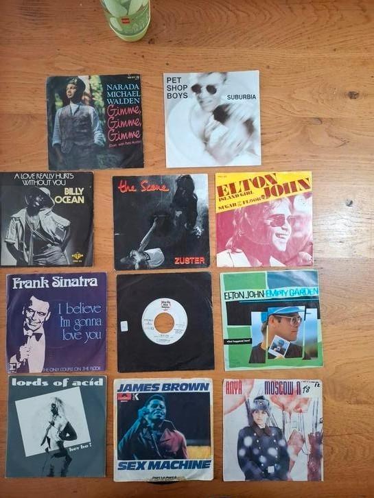 Singles Zie foto's en omschrijving    vinyl platen lp single, Cd's en Dvd's, Vinyl | Overige Vinyl, Zo goed als nieuw, Overige formaten